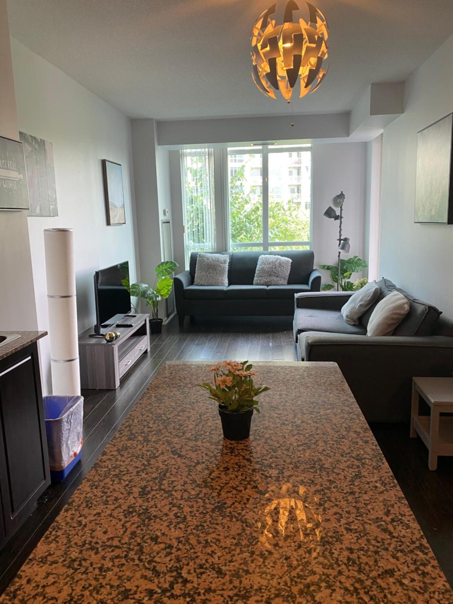 Executive 1 Bedroom Condo Sleeps 2 Toronto Exterior photo